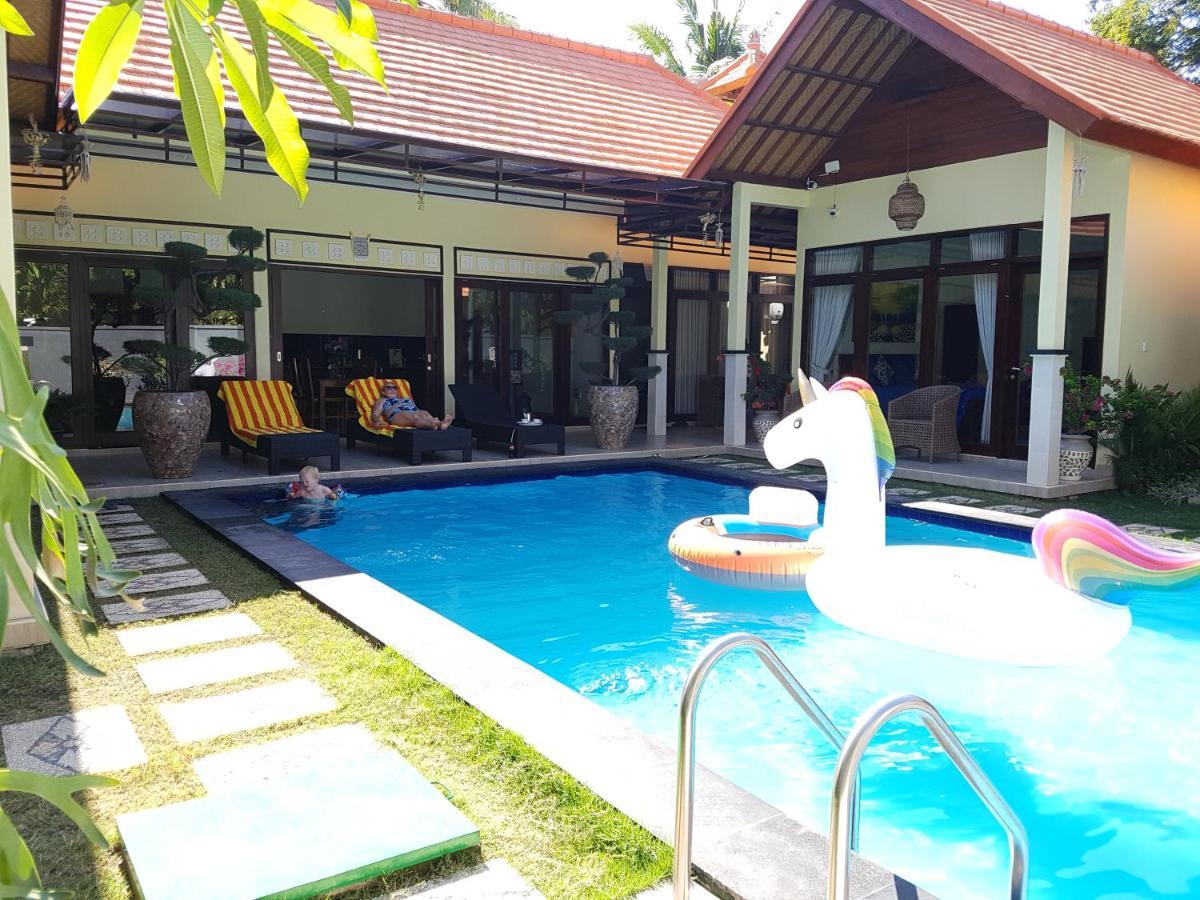 Hotel Mias Jungle House Lovina Exterior foto
